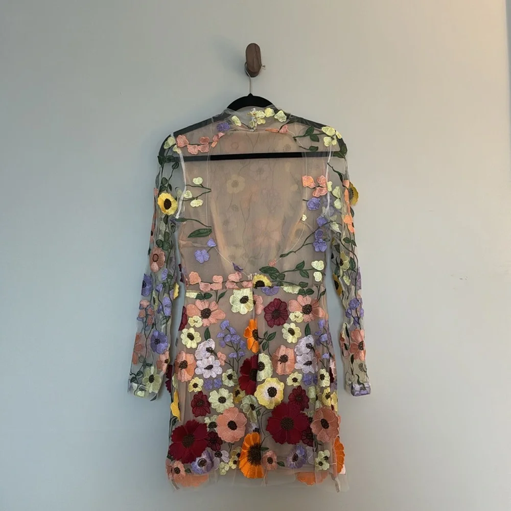 Flower Appliquéd Long Sleeved Dress - Picture 2 of 4